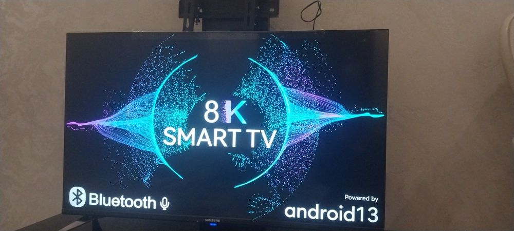 Samsung 43 smart  android TV sotiladi