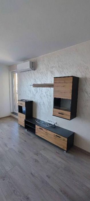 Дава се под наем Двустаен апартамент в Пловдив, Остромила - 63 кв.м за 434 € - Снимка #3