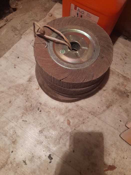 Круг лепестковый