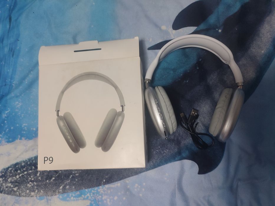 Продам Наушники P9