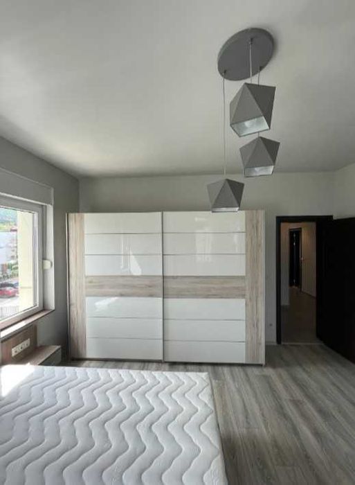 Дава се под наем Многостаен апартамент в София, Изток - 176 кв.м за 1500 € - Снимка #10