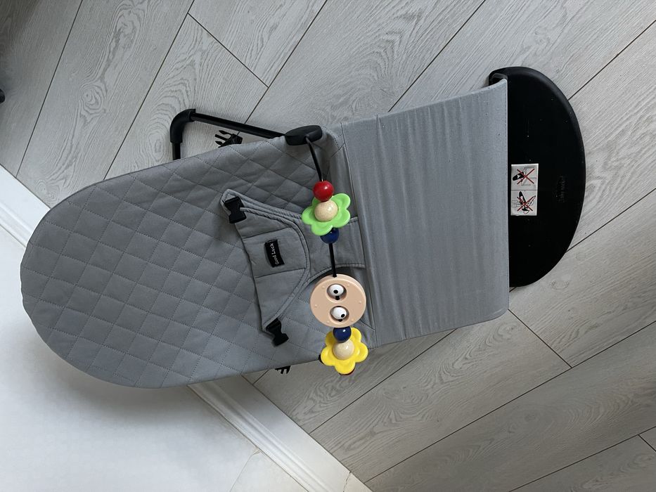 Шезлонг детский новый