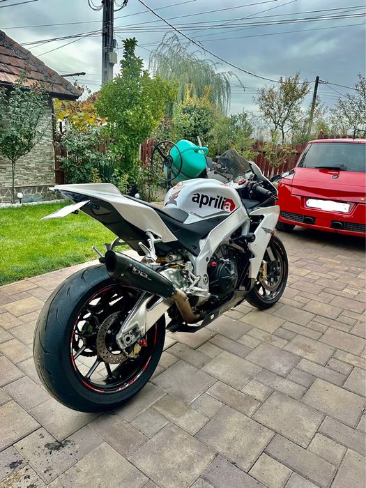 Aprilia RSV4 2010