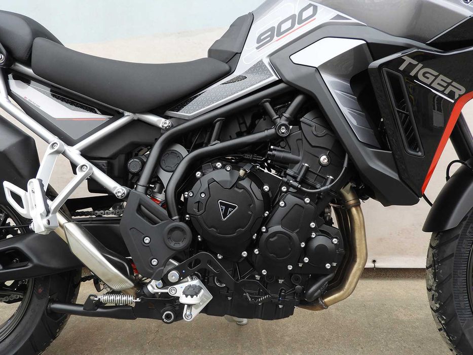 Motocicleta Tiger 900 GT Pro 2025 | Bonus accesorii 1.330 Eur