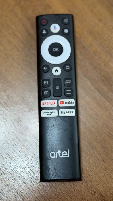 Телевизор Artel 43 109 см