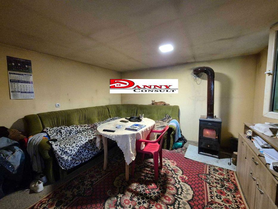 Продава се Къща в Велико Търново, Акация - 50 кв.м за 168 €/кв.м - Снимка #2