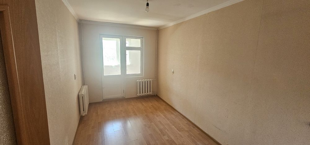 Срочна продается 3-Комнатная квартира