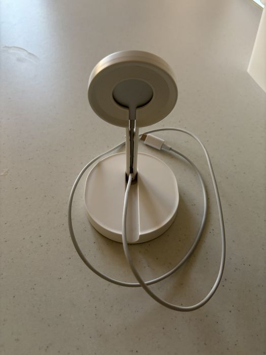 Suport incarcare wi fi apple iphone