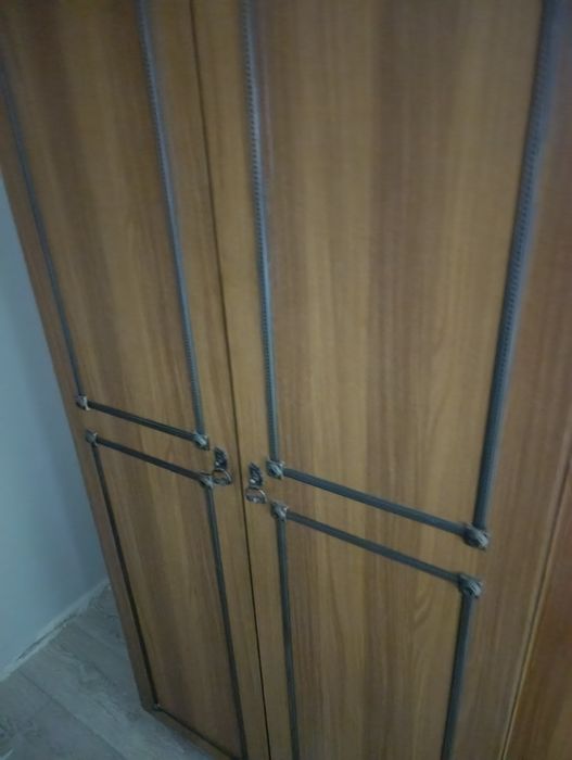 Отдам даром  диван кровать