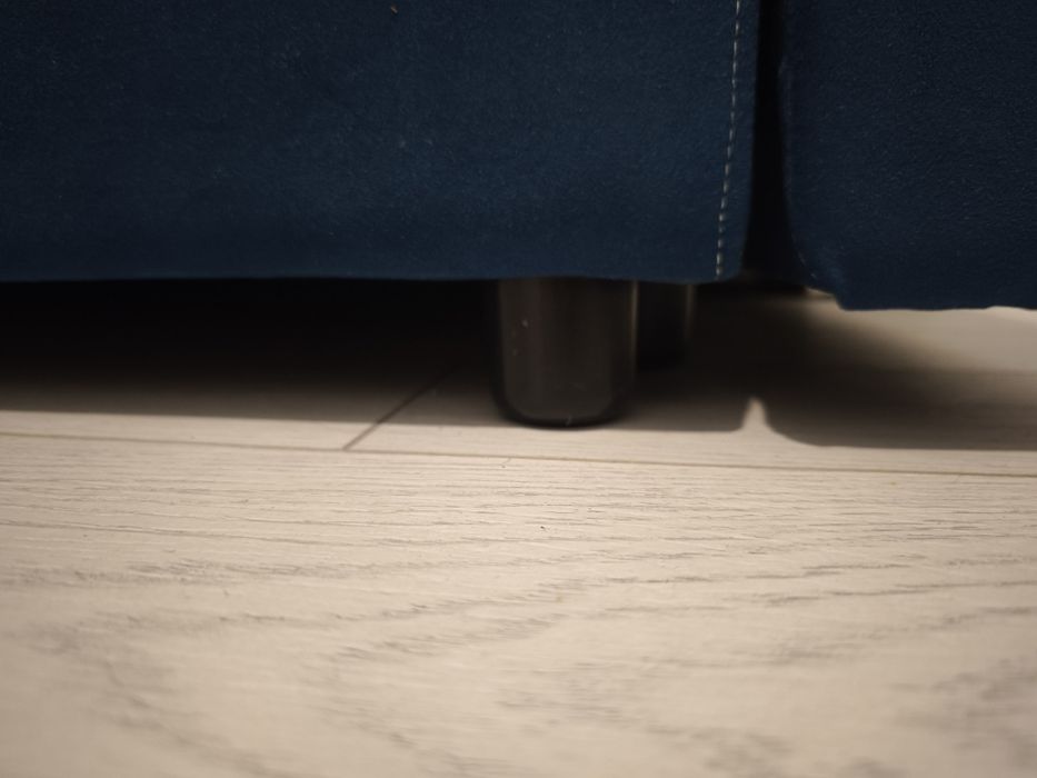 Срочно продам диван