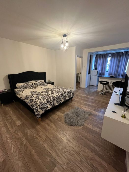 Închiriez garsonieră regim hotelier G5