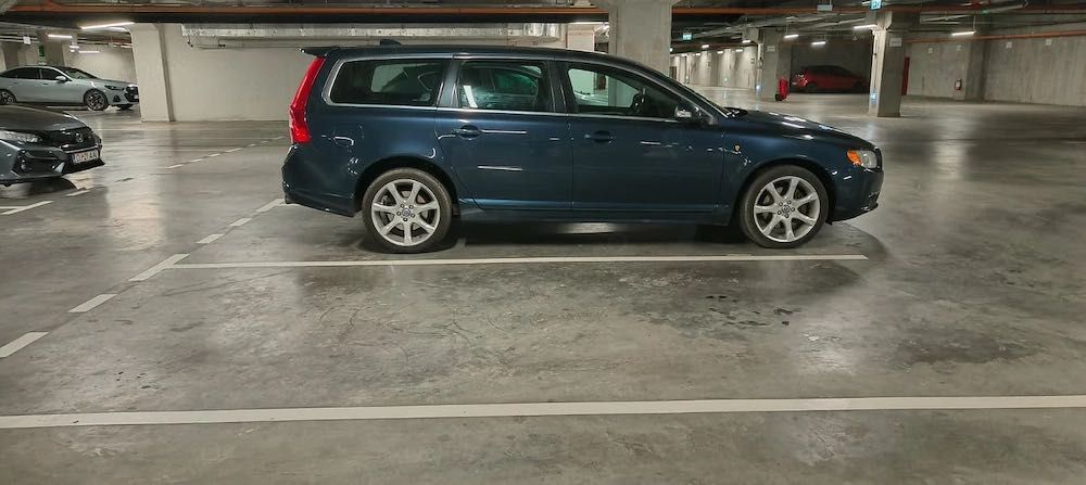2011 Volvo V70 D3