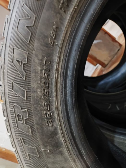 Шины зимние 225/60/17. Triangle