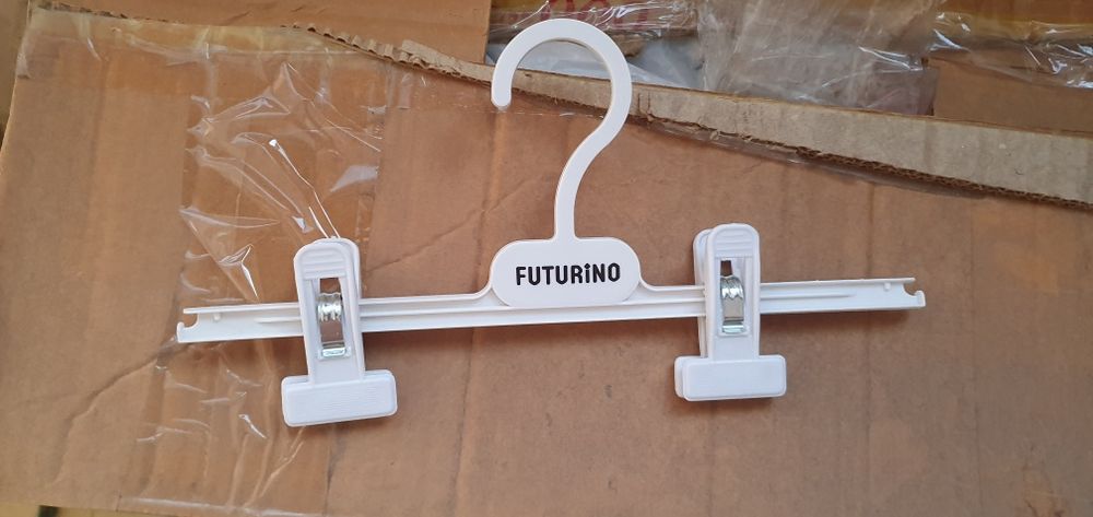 Вешалки (плечики) для одежды