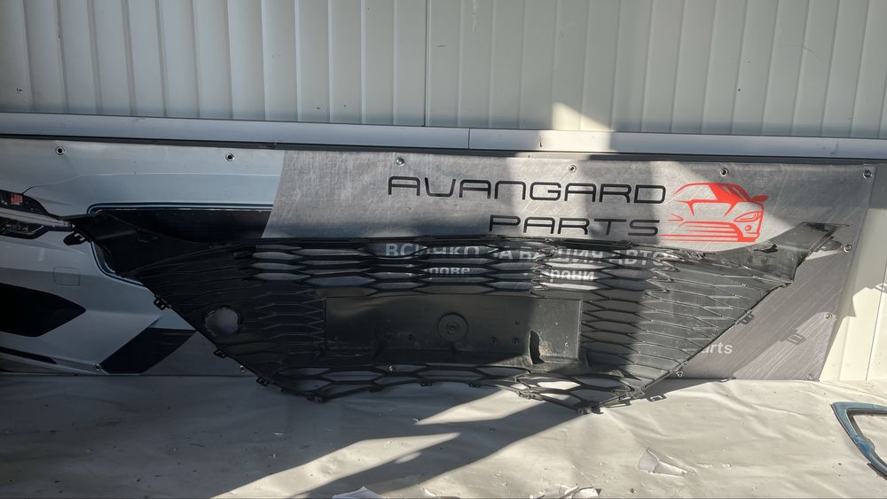 3 броя решетка Toyota Yaris 2017-