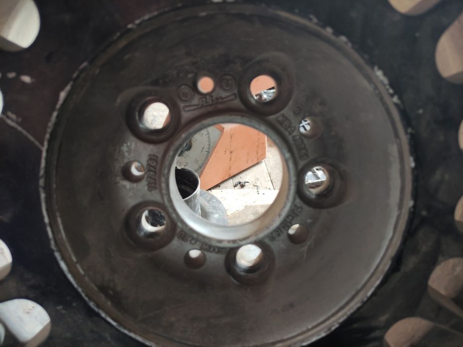 Продам колесо от бмв