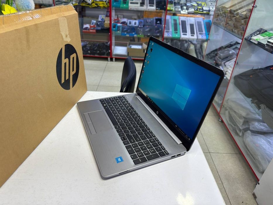 HP office noutbuk holati ideal ddr4 4/1000gb