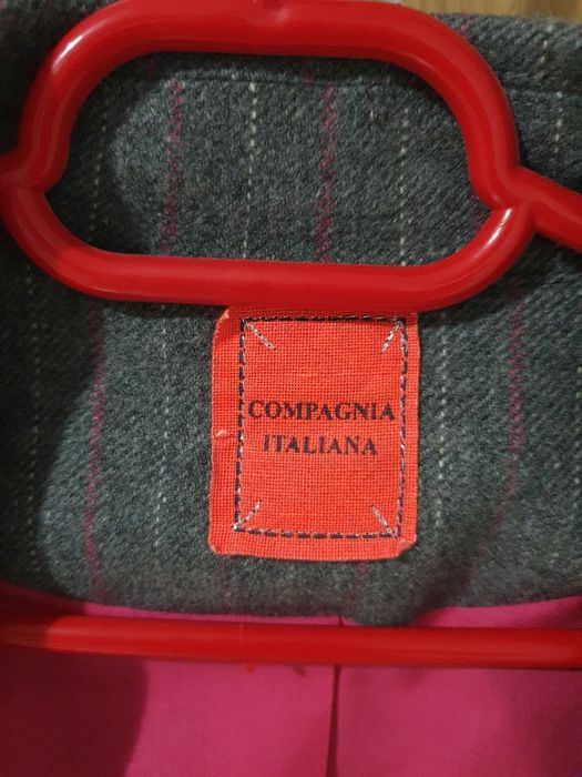 Costum dama elegant cu pantalon scurt