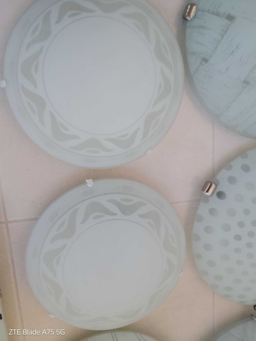 Aplice plafoniere lustre corpuri de iluminat 20 si 30 cm