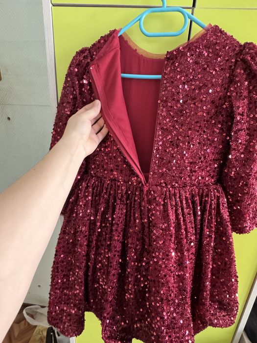 Новогодгюнее дорогое платье