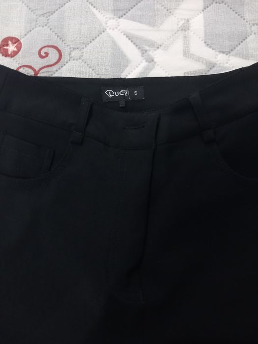 Дамски панталон на Lucy