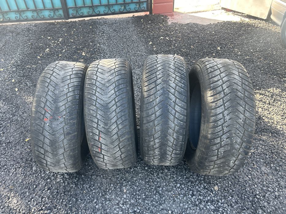 Шины зимние yokohama 285/60/18