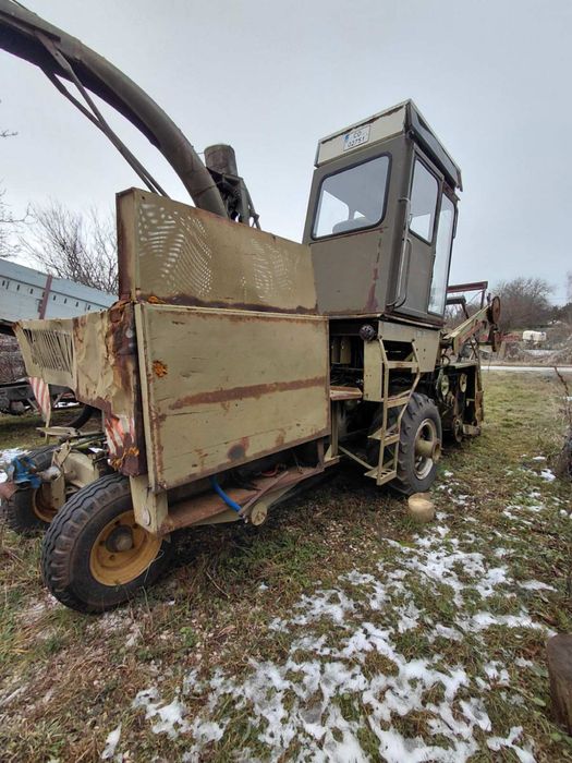 Силажокомбайн Е281