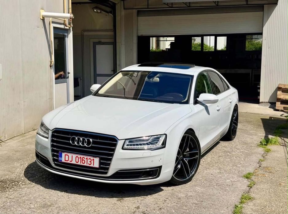 AUDI A8 2017
