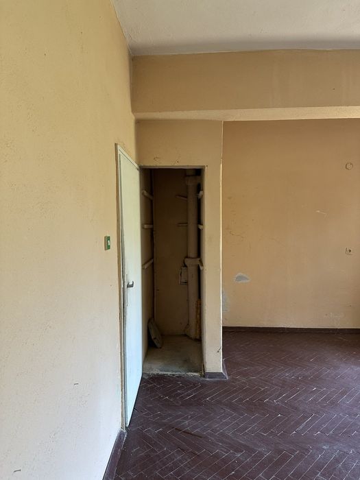 Продавам апартамент на гара Елисейна