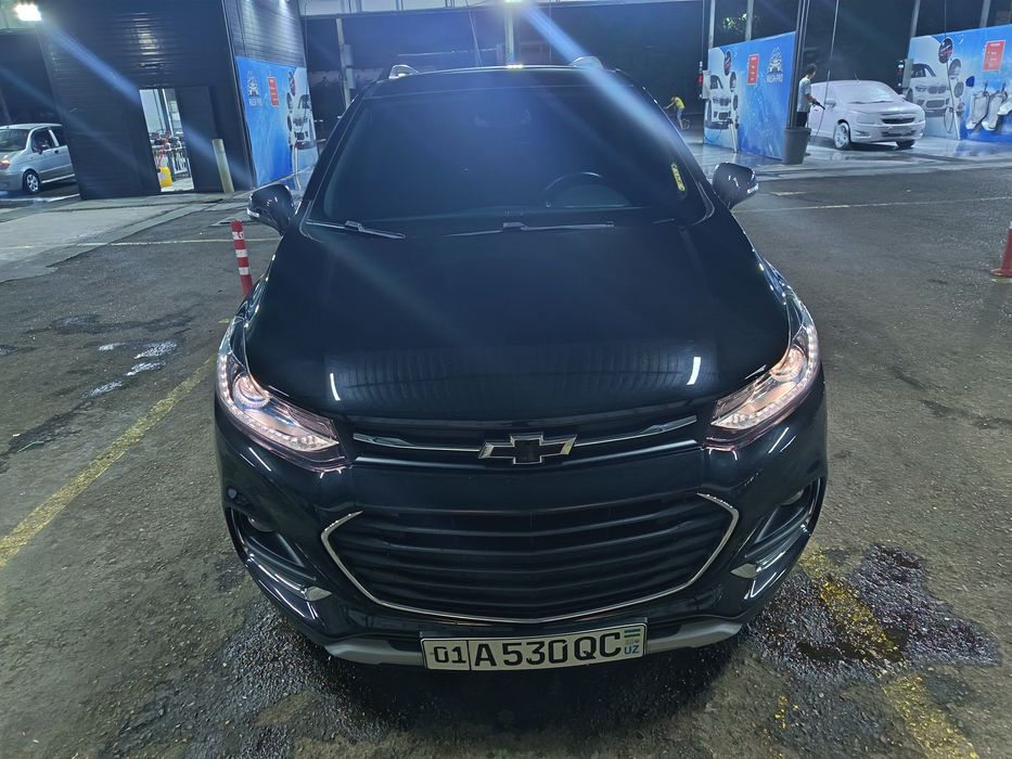 Chevralet TRACKER 1