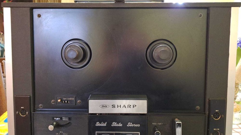 Magnetofon Sharp RD 711D