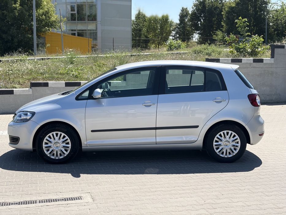 VOLKSWAGEN Golf Plus 2011 — imagine 4