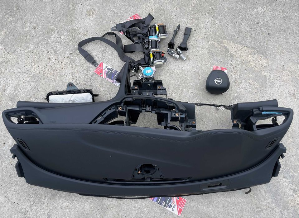 set centuri de siguranta Opel Insignia B 2018 + kit airbag