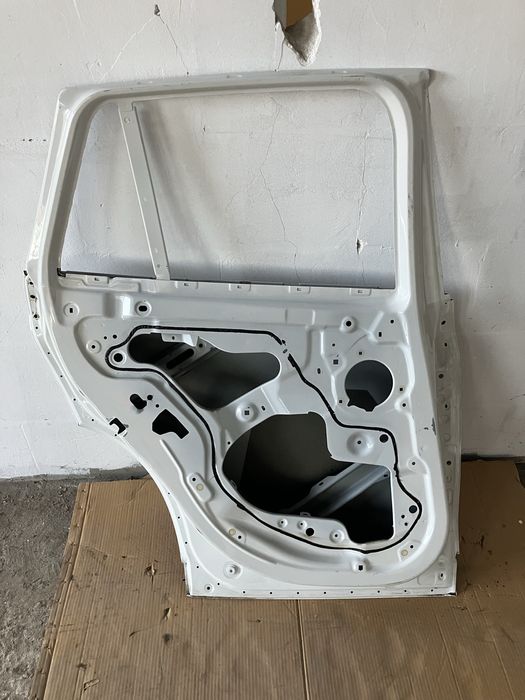 Задна лява врата за BMW X1 F48 БМВ Х1 Ф48  2015-2022г