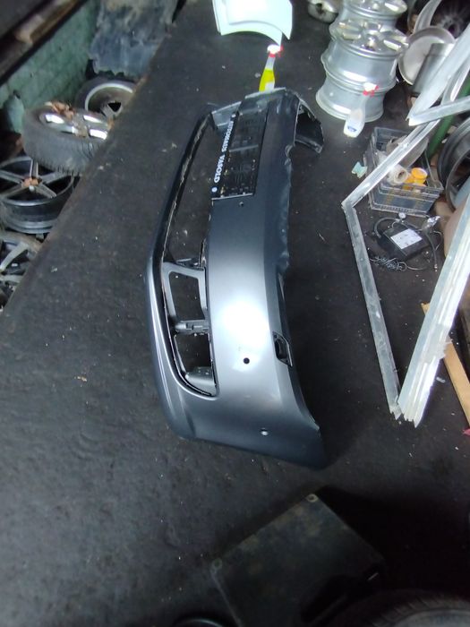 Предна броня за VW Caddy 2014