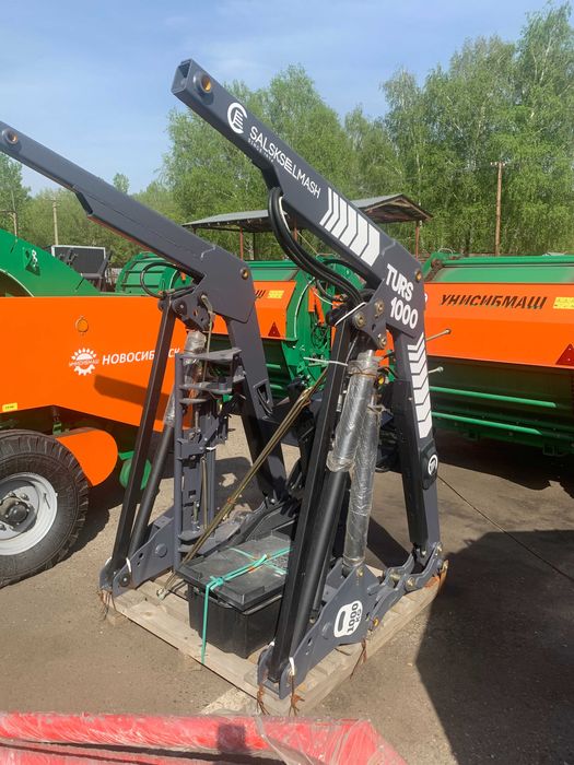 Погрузчик КУН-1000 (TURS-1000) "Сальсксельмаш"
