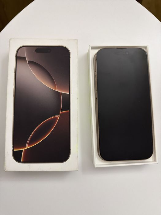 iPhone 16 Pro Gold impecabil, garantie RO (Altex), baterie 90%, full box