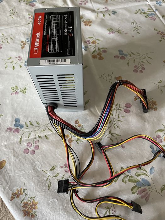 Блок питания для компьютера Wintek