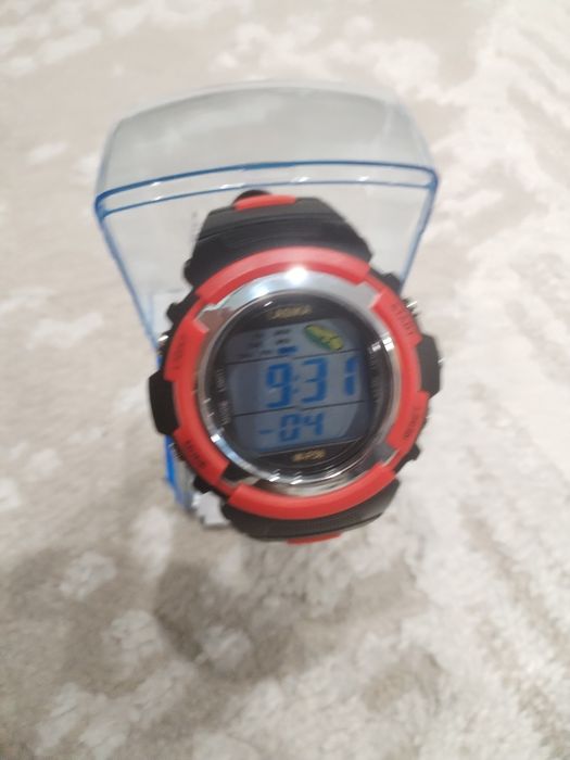 Продам наручные часы мужские