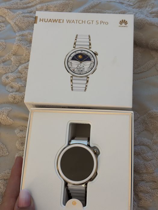 Huawei watch gt 5 pro ceramic