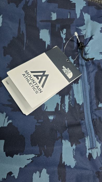 The North Face лятно тънко яке за туризъм М размер