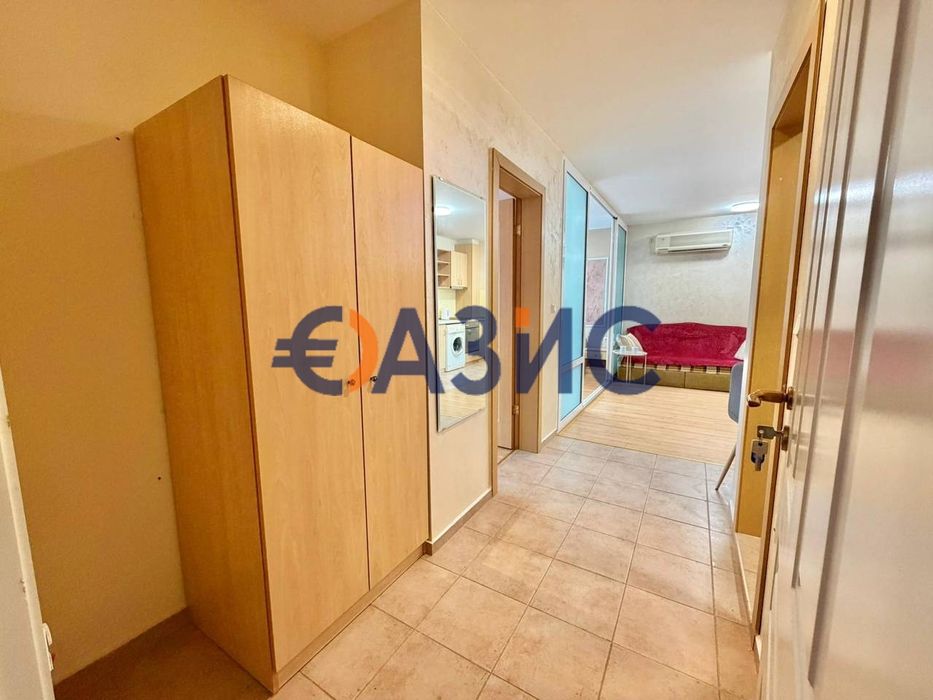 Продава се Тристаен апартамент в к.к. Слънчев бряг - 76 кв.м за 594 €/кв.м - Снимка #11