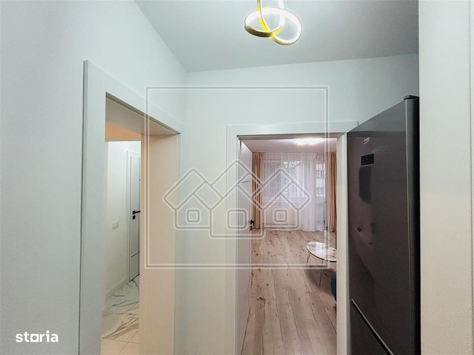 Ap cu 2 camere, mobilat modern, balcon inchis, Zona Rahovei