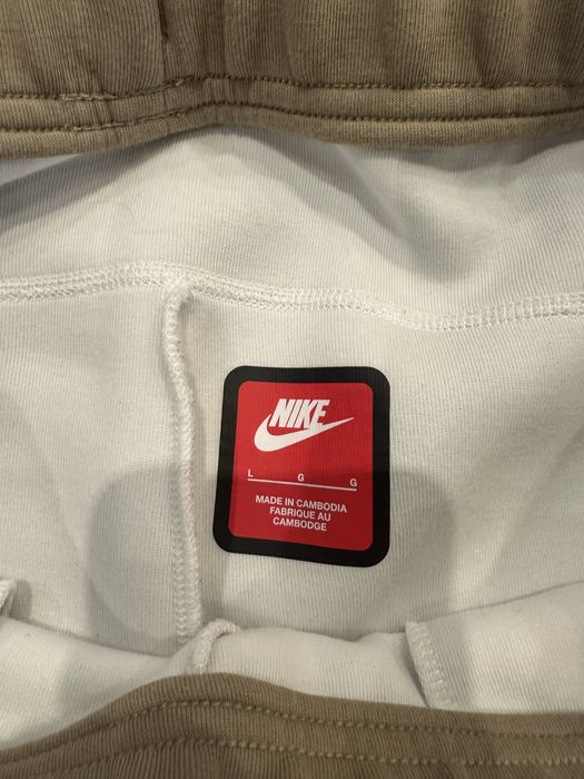 Vand Trening Nike-Tech:Alb cu Crem