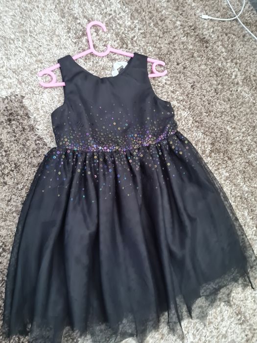 Официална детска рокля H&M.