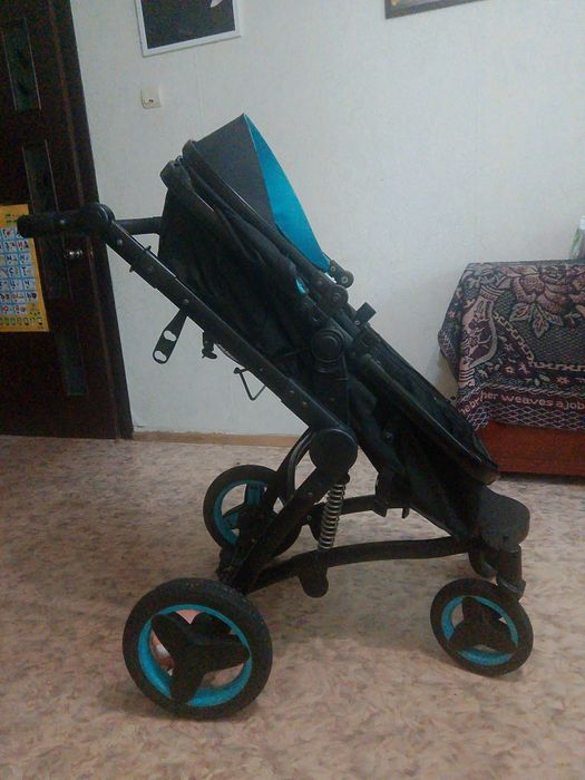Продам хорошую коляску