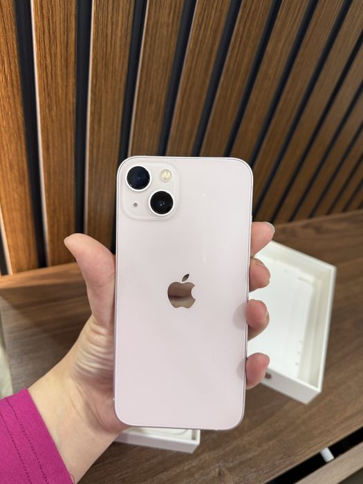 IPHONE 13 Розовый