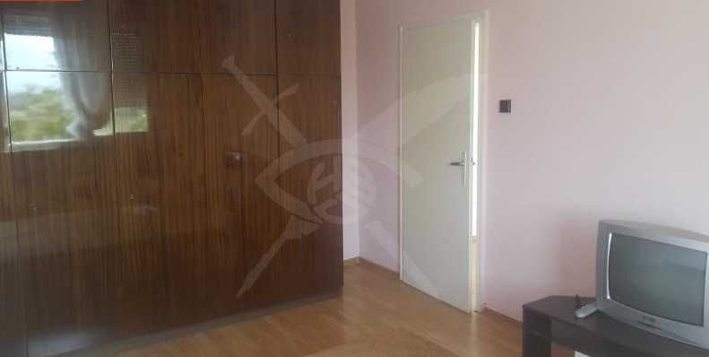 Двустаен апартамент в Христо Смирненски!