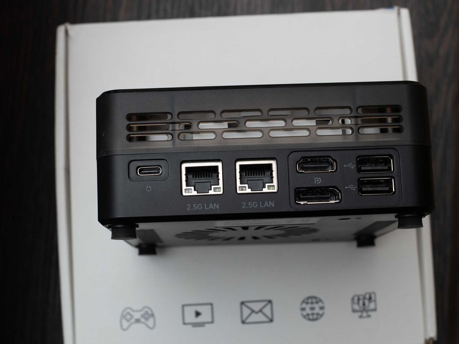 Mini Gaming PC AWOW Ryzen 7 7840HS SSD 1TB RAM 32GB DDR5