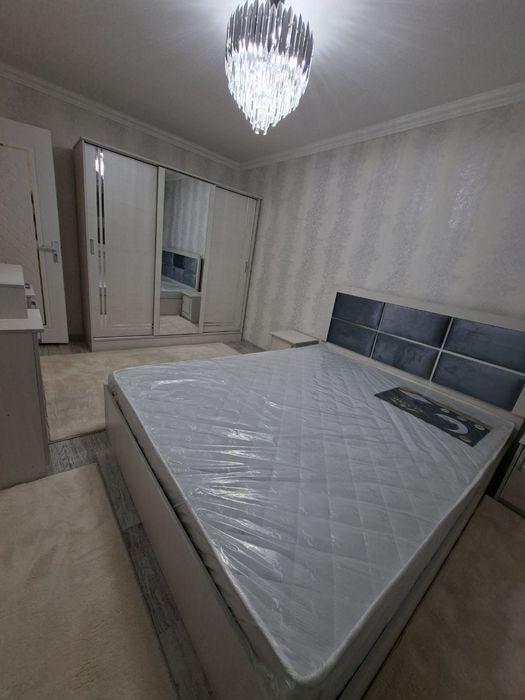 3 хоналик квартира Гагарин кучасида